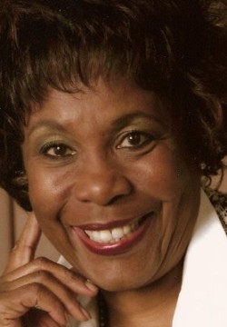 Старлетта Дюпуа