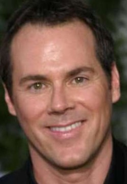 Стивен Соммерс