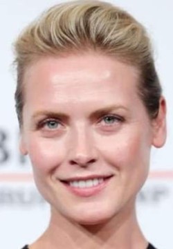 Сюннёве Макоди Лунд