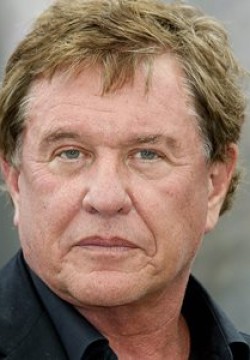 Том Беренджер