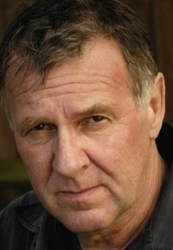 Том Уилкинсон