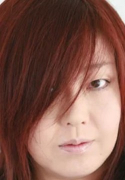 Мэгуми Огата