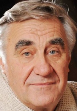 Анатолий Васильев