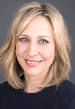 Вера Фармига