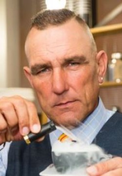 Винни Джонс