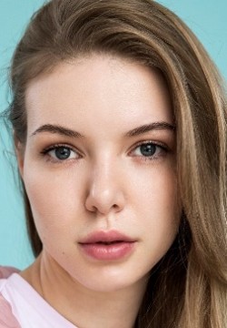 Влада Ермолаева