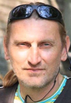 Владимир Наместников