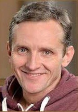 Владислав Комаров