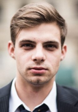 Владислав Мезенин