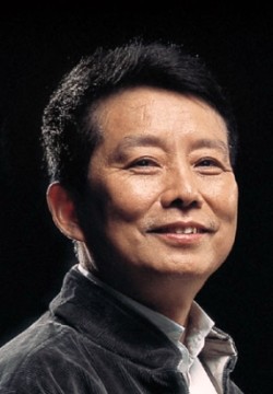 Хуан Цзяньсинь