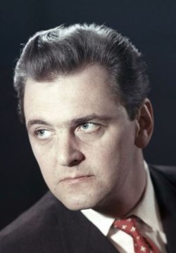 Юрий Яковлев