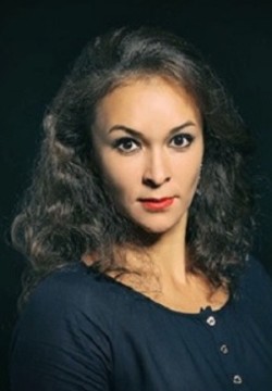 Елена Зорина