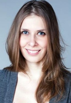 Юлия Шарова