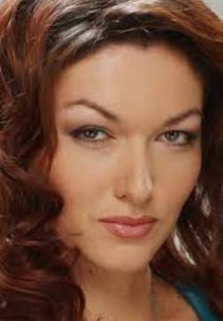 Юлия Такшина