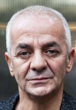 Зафер Алгёз