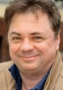 Андрей Леонов