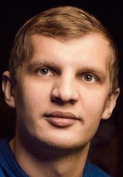 Максим Коновал