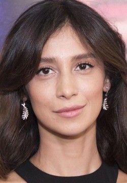 Равшана Куркова