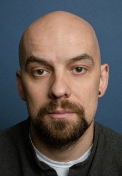 Стас Иванов