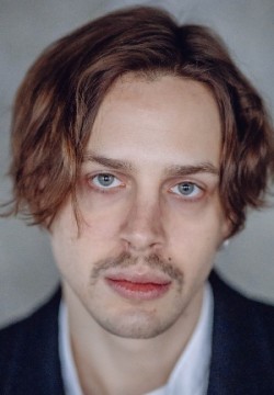 Василий Михайлов