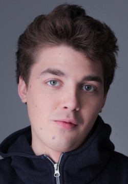 Никита Санаев