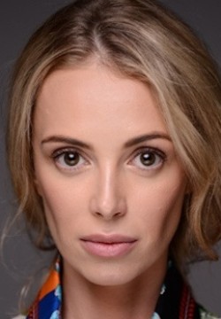 Алёна Акимова