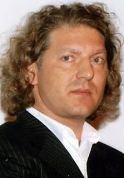 Александр Олейников