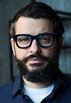 Уиллиам Ламберти