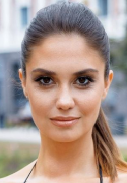 Агата Муцениеце