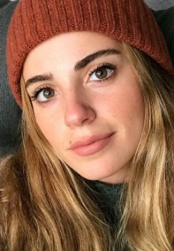 Эзги Эюбоглу