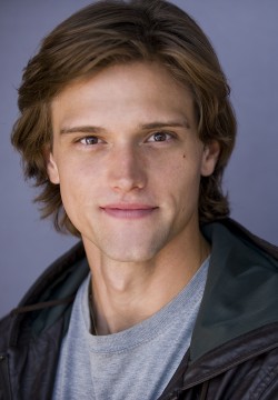 Хартли Сойер