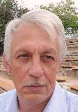 Александр Басов