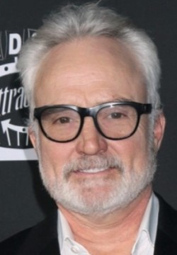 Брэдли Уитфорд