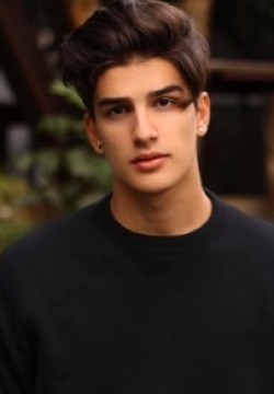 Дэни Яровский