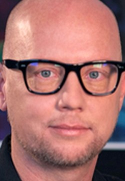  Джастин Томпсон