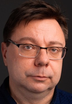 Дмитрий Овчинников