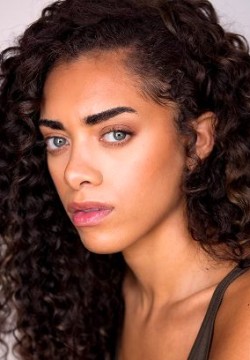 Киара Барнс