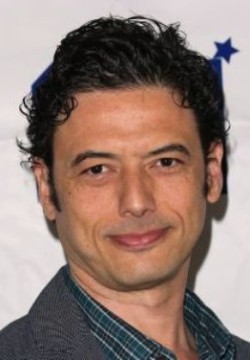 Рафаэль Петарди