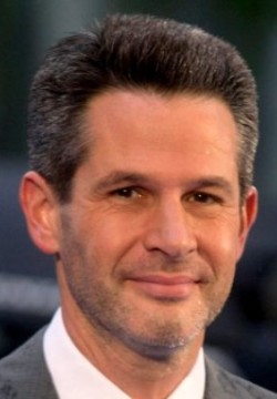  Саймон Кинберг