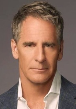 Скотт Бакула