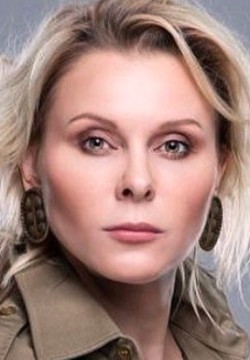 Яна Троянова