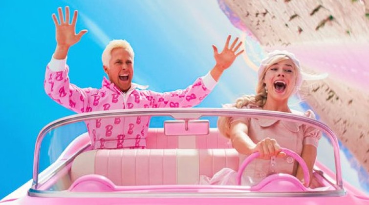 В России «Барби» в условиях неформального проката стала лидером.